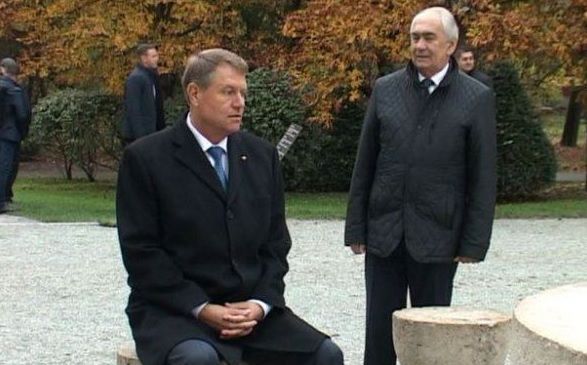 Iohannis:Dacă Brâncuși n-ar fi vrut să se așeze nimeni pe scaune la Masa Tăcerii,nu le punea în parc