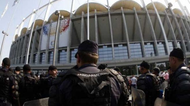 Romania-Polonia, azi, 21.45. Incident la Arena Naţională. 30 de polonezi au vrut să intre în stadion