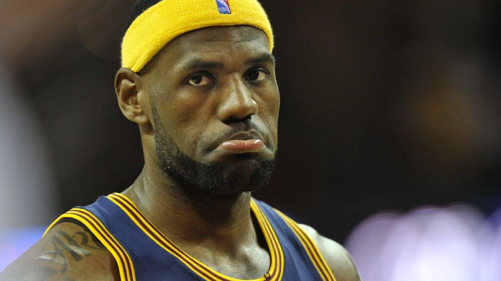 Cum i-a încurajat pe americani starul din NBA, LeBron James, după succesul lui Trump la alegeri