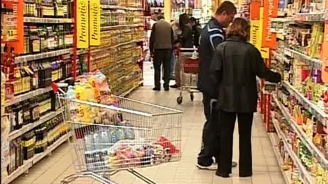 Reţeaua Kaufland retrage din magazine 7 tipuri de NAPOLITANE