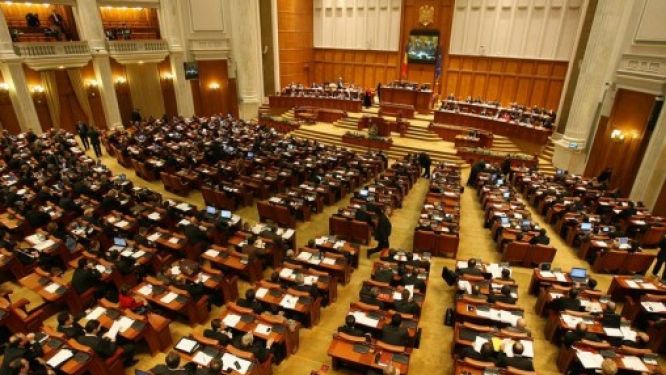 Coaliţia pentru Egalitate de Gen: 19 liste la parlamentare fără femei,cu încălcarea legii electorale