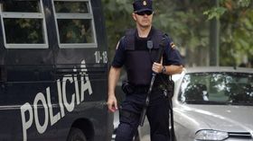 Patru persoane suspecte de terorism, arestate în Spania 