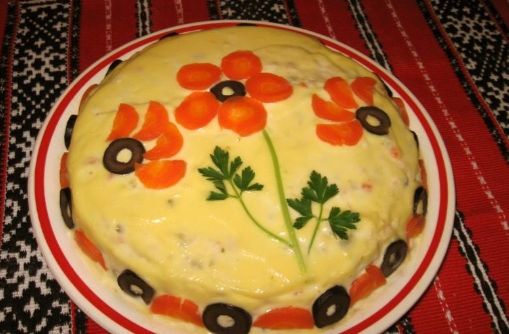 Aşa faci cea mai bună SALATĂ BOEUF. Ingredientul GREŞIT pe care toate gospodinele îl folosesc