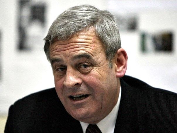 Laszlo Tokes a pierdut procesul intentat lui Iohannis şi Cioloş 
