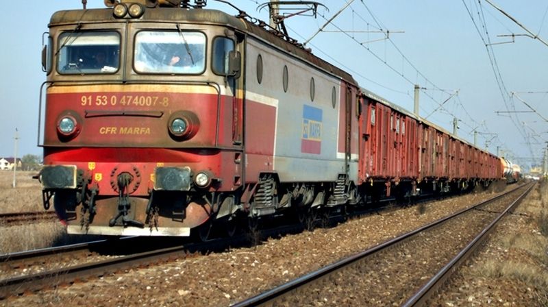 Tren deraiat în ruta Gheorghieni - Topliţa. Transporta azotat de amoniu. Circulaţia a fost reluată