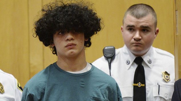 La 15 ani, și-a ucis un coleg și i-a tăiat capul. Apoi, a spus un singur lucru