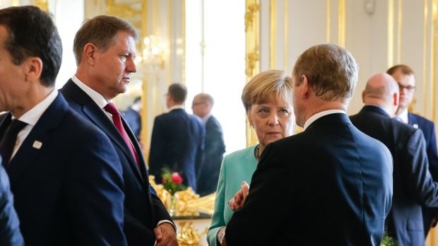 Cozmin Gușă: Pe plan extern, marea noastră șansă în 2017 e cea a unui joc românesc