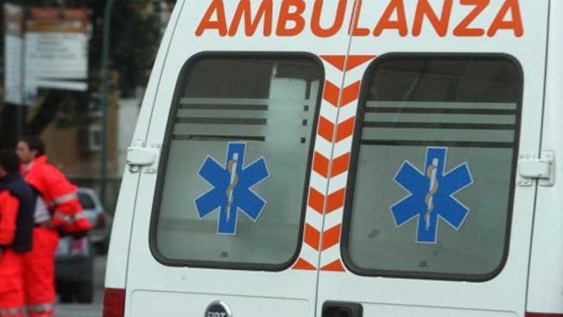 Păcat! Un celebru cântăreţ a suferit un infarct şi a fost operat de urgenţă