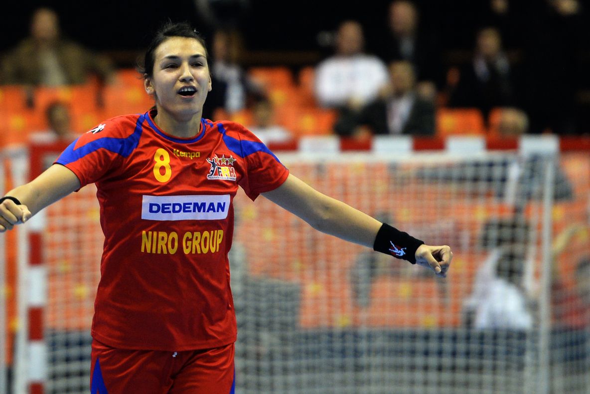 Cristina Neagu şi Mihai Popescu, handbaliştii anului 2016