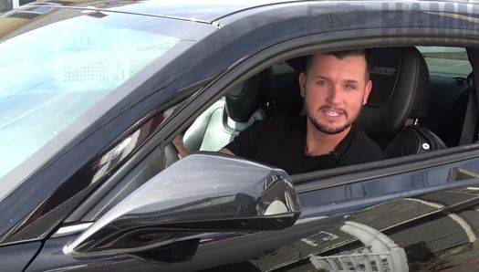 A agăţat o tânără pe Tinder şi a invitat-o la o cafea. Când s-au întâlnit, femeia a suferit un şoc