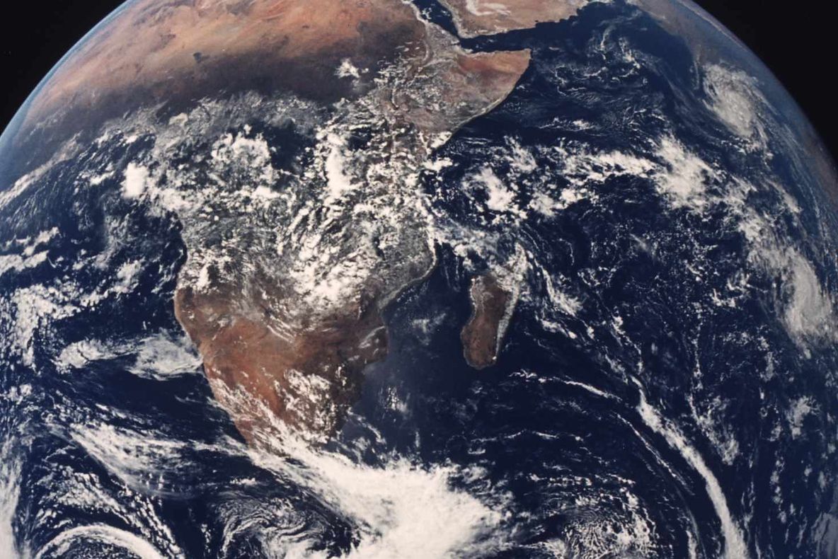 Teoria care răstoarnă cunoştinţele de până acum despre formarea Pământului