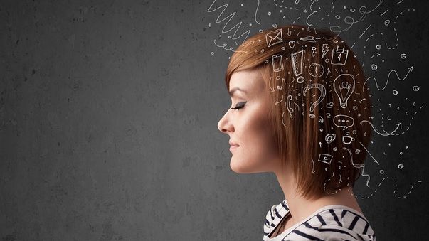 3 zodii de femei dominatoare. Ştiu cum să tragă sforile