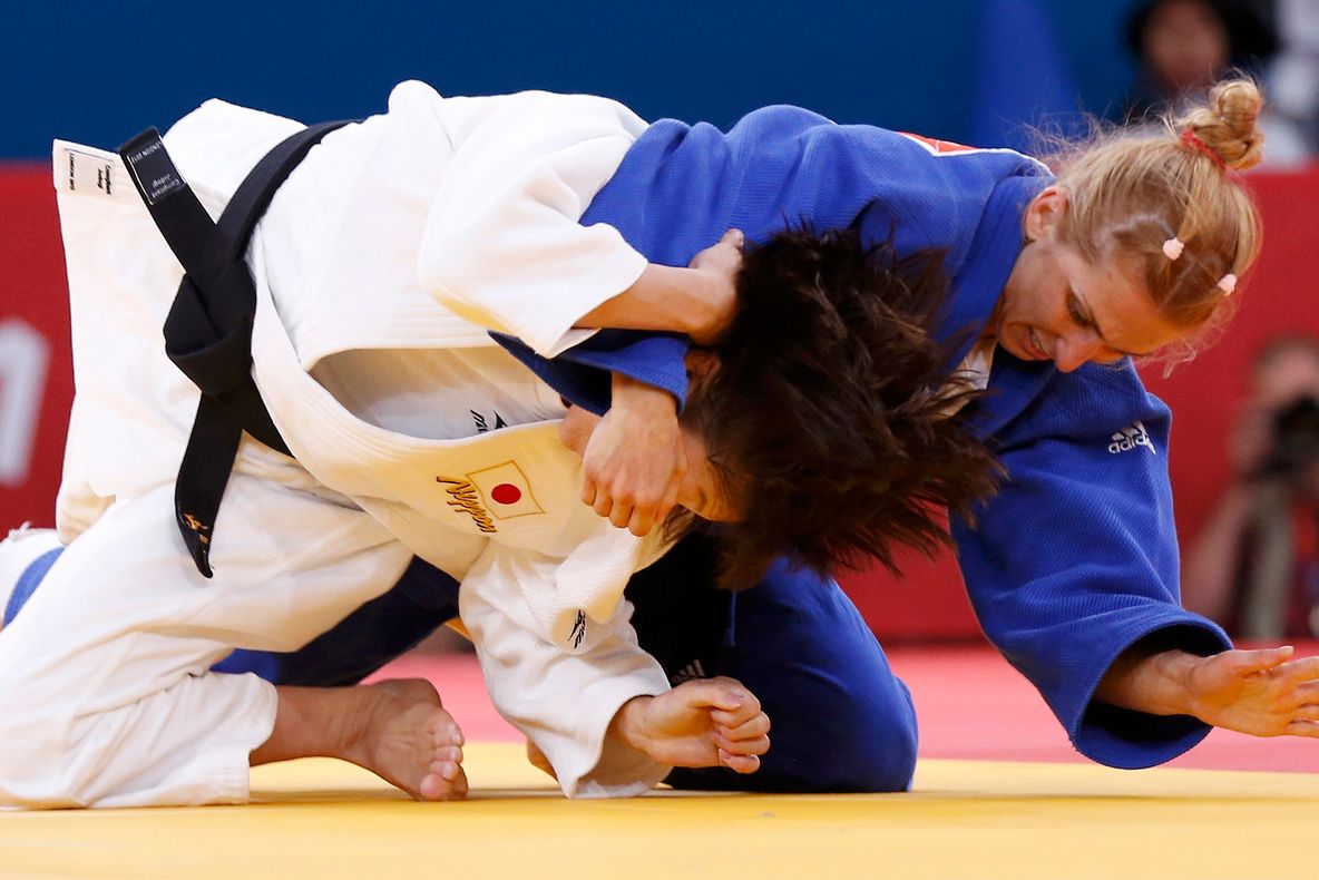 Comisia de disciplină a Federaţiei de Judo taie în carne vie