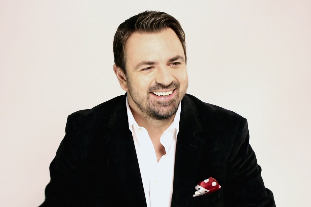 Vă mai aduceţi aminte de emisiunea ROBINGO? Cum arăta Horia Brenciu la prima ediţie din 1993