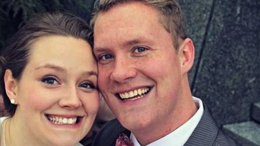 Mireasa a postat o poză de la nuntă. Un prieten a văzut imediat ceva şocant la acea imagine 