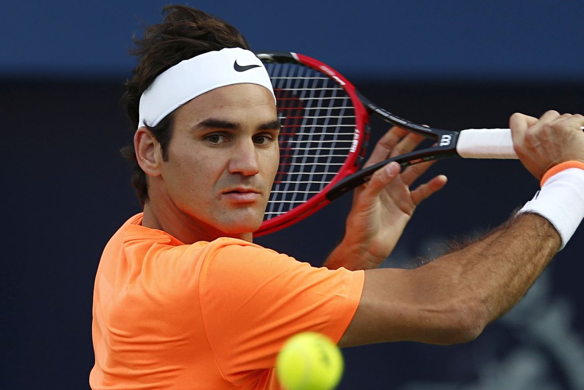 Cum arată Roger Federer îmbrăcat în kilt. Elveţianul l-a învins pe Murray într-un meci demonstrativ 