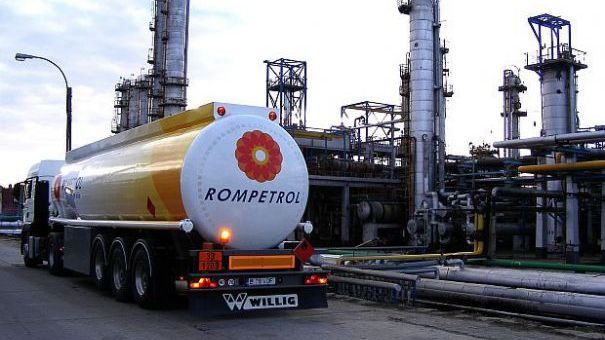Anunţ bombă. Chinezii care preiau Rompetrolul sunt în incapacitate de plată
