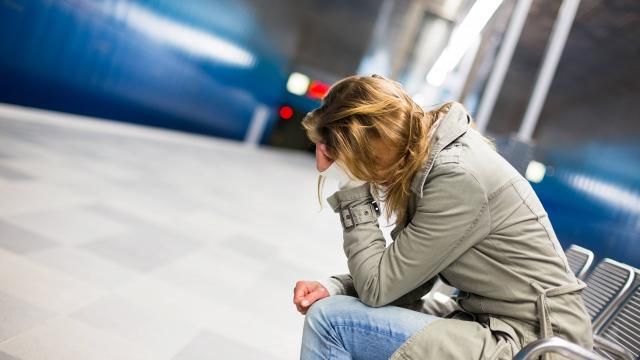 Caz incredibil în Spania. Două persoane arestate pentru că au jignit un copil bolnav de cancer 