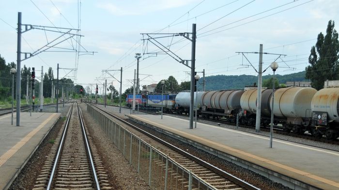 Trenurile circulă cu întârzieri de 15-20 de minute în ultima zi din an, dar fără blocaje