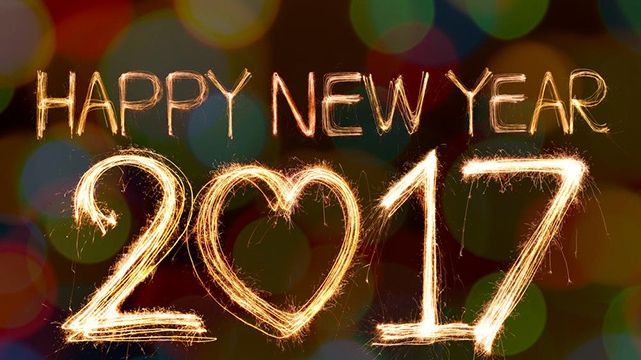 Superstiţii de Anul Nou la români: Vâsc, struguri şi smochine pe masă, pentru belşug şi noroc