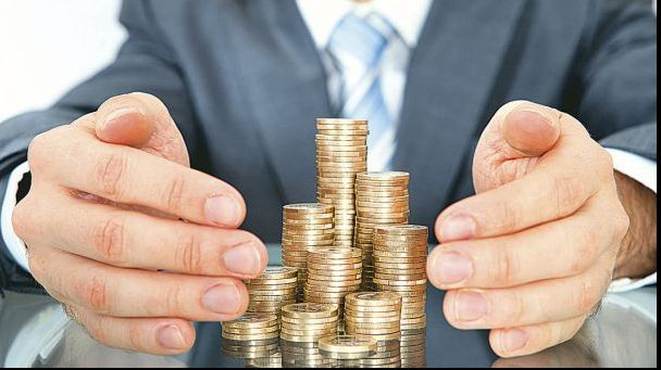 Ploile au făcut din Hidroelectrica cea mai bună "vacă de muls" a Guvernului