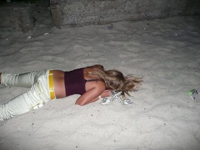 Cum s-au făcut de râs ruşii care au băut peste măsură. Cele mai amuzante poze ale anului 2016