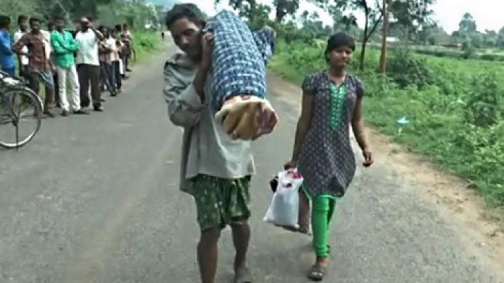 Cutremurător! Şi-a cărat soţia moartă în spate, 10 km. Motivul? Te trec fiorii!