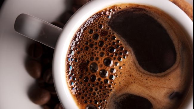 Adevărul despre cafeaua la ibric. Acum că ai aflat, o mai preferi?