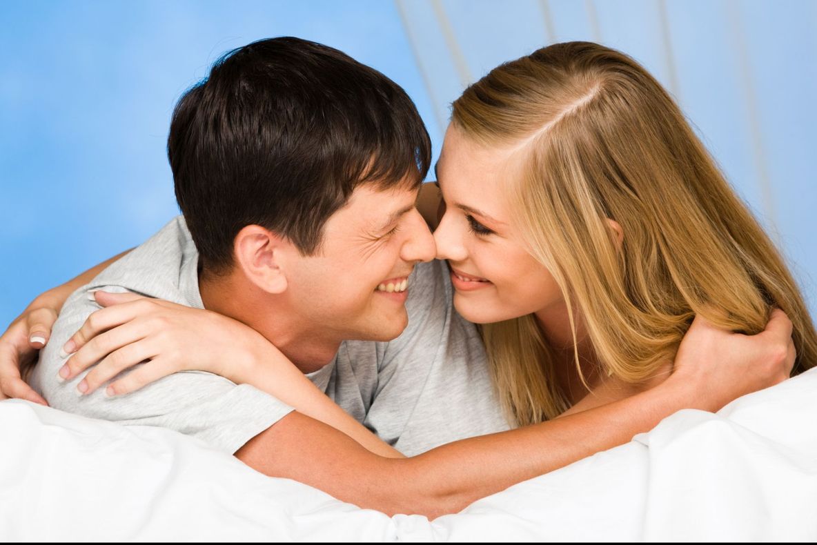 O nouă metodă de creştere a libidoului face ravagii printre bărbaţi. Iată ce presupune!