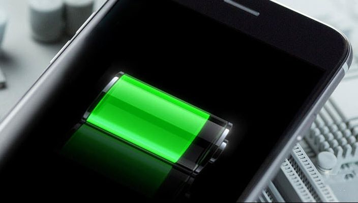 De ce se descarcă smartphone-ul rapid când e frig afară