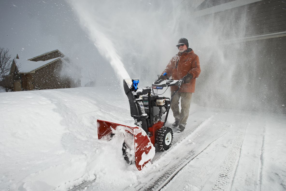 eMAG – Cat costa cele mai ieftine freze pentru indepartat zapada. Preturile sunt foarte accesibile