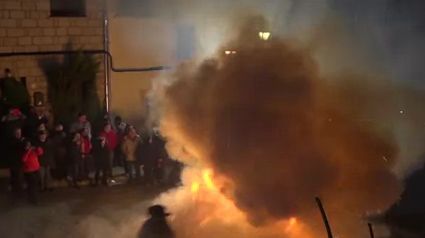 Tradiţia care a speriat toată Europa. Ce fac spaniolii pentru a se purifica?