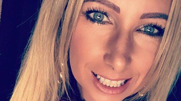 A vândut tot ce avea de valoare în lipsa soţului. Prietenii, uimiţi când au aflat adevăratul motiv