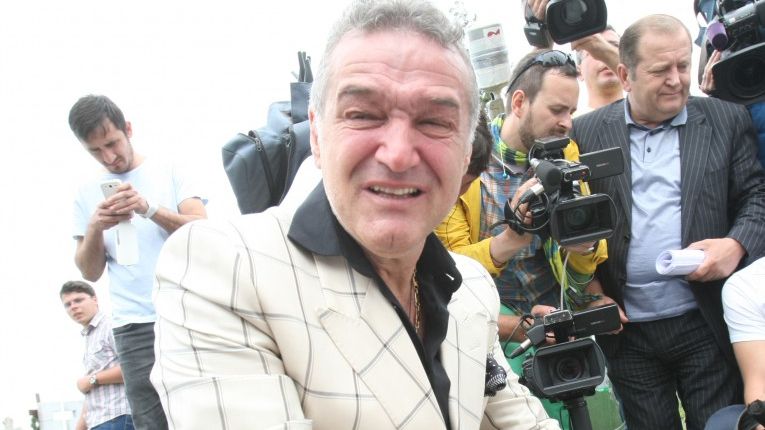 Se întoarce Becali la puşcărie? Conducerea Penitenciarelor a sesizat Parchetul