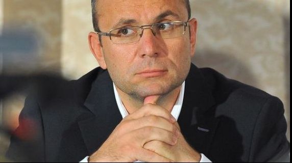 Cozmin Guşă: Este război total. Perspectiva este sumbră