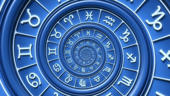 Horoscop februarie 2017: Luna februarie aduce schimbări în dragoste pentru multe zodii