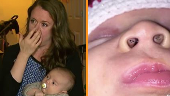 Ce a observat o proaspătă mamă, în timp ce îşi hrănea bebeluşul. S-a speriat groaznic! - FOTO