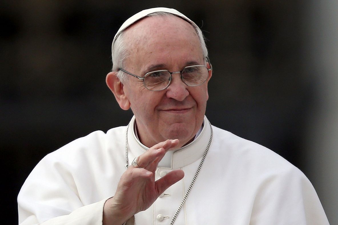 Papa Francisc critică DUR organizațiile mafiote italiene și "puterea nelegiuită" a acestora