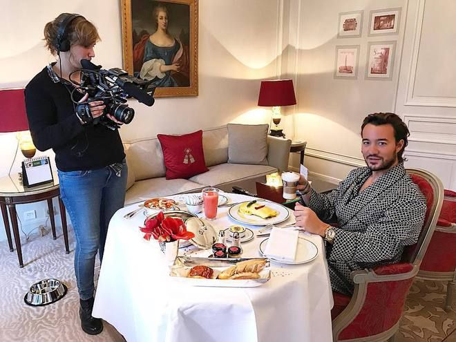 Cum şi-au petrecut sărbătorile tinerii de bani gata din Londra