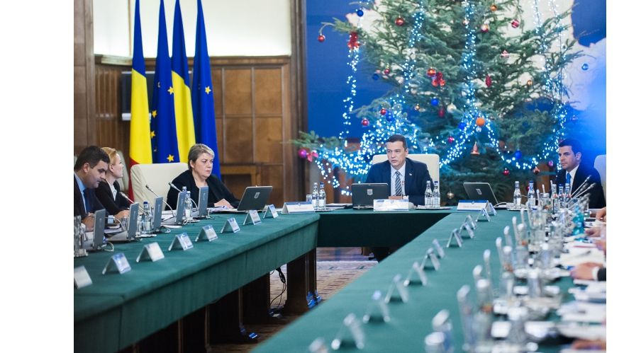 Guvernul Grindeanu a aprobat majorarea salariului minim la 1450  de lei, de la 1 februarie 