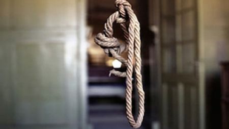 "Spânzură-te! Nu te mai suport! Dacă nu, te ucid eu!". Ce a făcut tânăra mamă din Iaşi e incredibil!