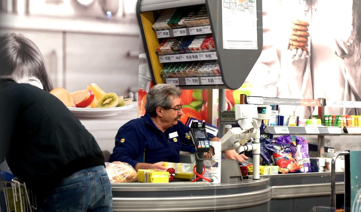 Surpriză de proporții pentru vânzătorul preferat al clienților Lidl (P)