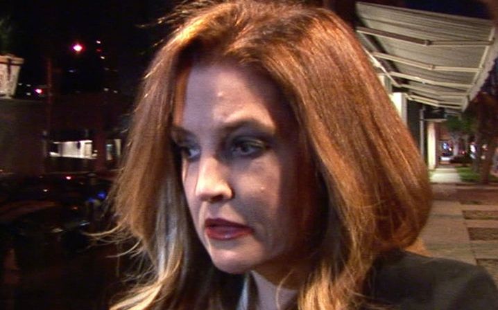 Lisa Marie Presley, devastată după ce fetele de 8 ani i-au fost luate de stat 