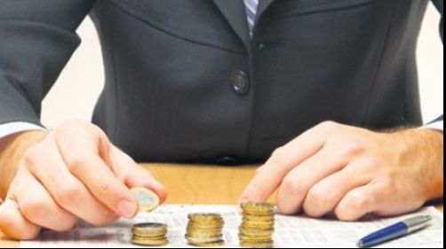 "Nicio ședință de guvern fără rescrierea Codului fiscal", acuză liderii PNL