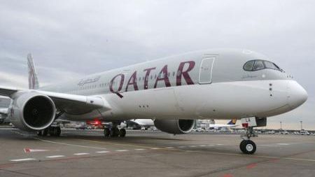 Qatar Airways anunță zboruri de urgență din Orientul Mijlociu către Europa, în ciuda închiderii spațiului aerian qatarez