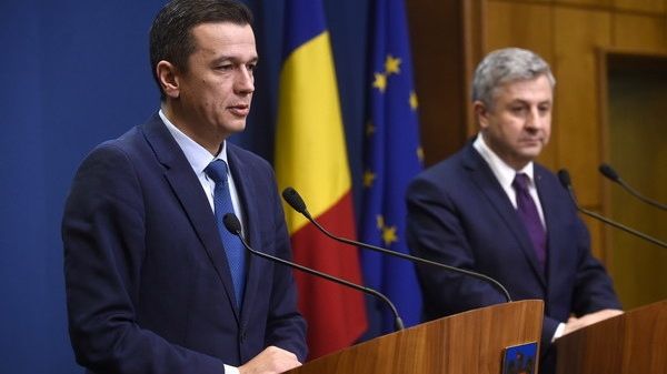 Florin Iordache, "recompensat" pentru OUG 13: repus în funcţia de vicepreşedinte al C. Deputaţilor 