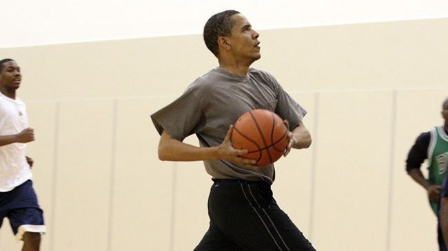 Ce piese ascultă Obama atunci când face sport. Fostul preşedinte a dezvăluit lista preferată