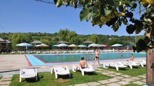 Comuna din judeţul Vaslui care arată ca în Occident! Primarul este la cel de-al şaptelea mandat 