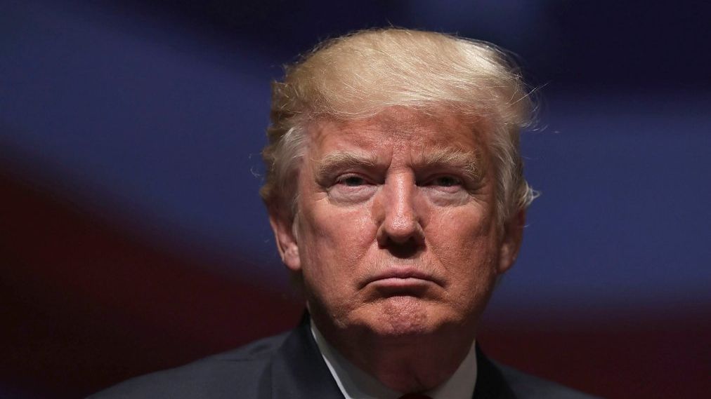 Donald Trump participă la primul summit NATO