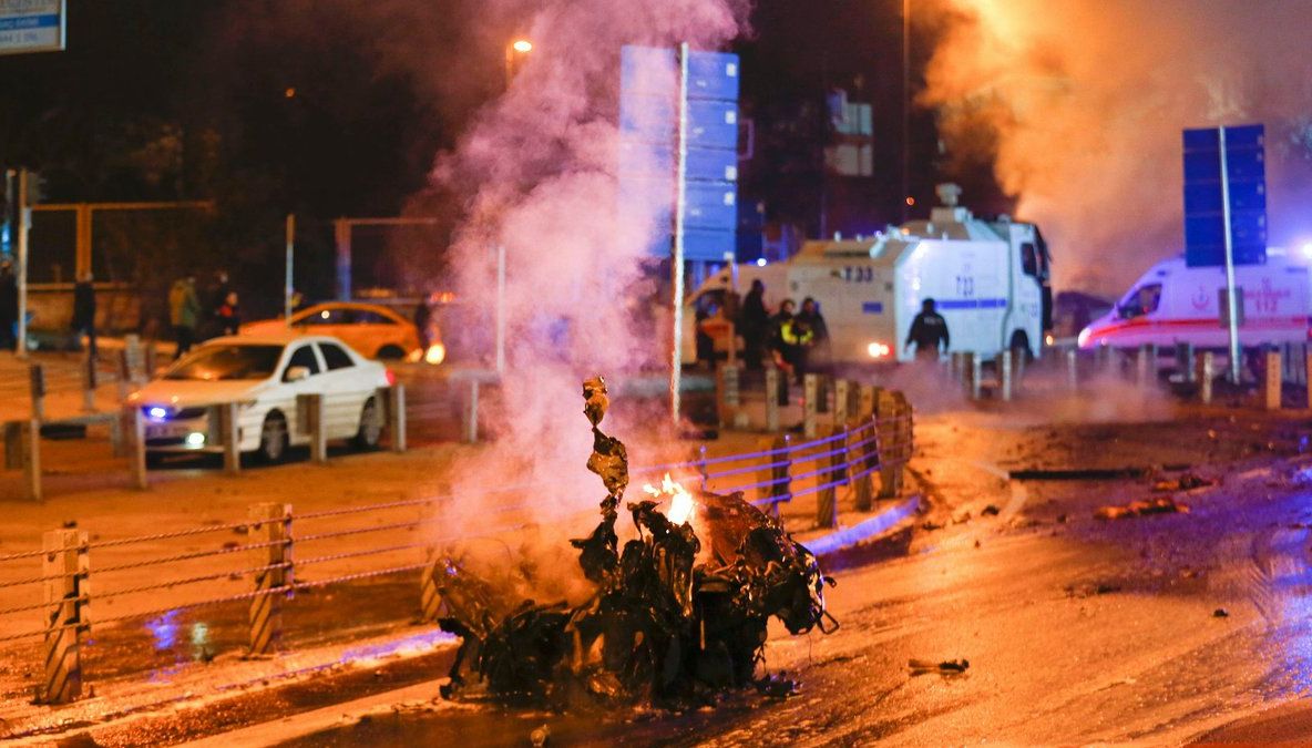Atac cu bombă în Turcia: un mort şi 15 răniţi